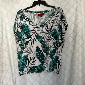 Jennifer Lopez tropical top